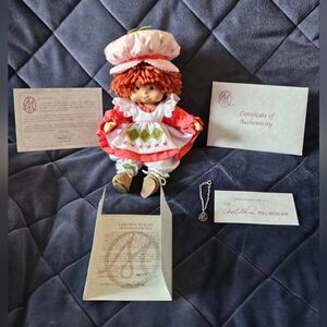 The Strawberry Shortcake Marie Osmond Doll